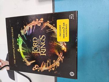 The hobbit en lord of the rings trilogy beschikbaar voor biedingen