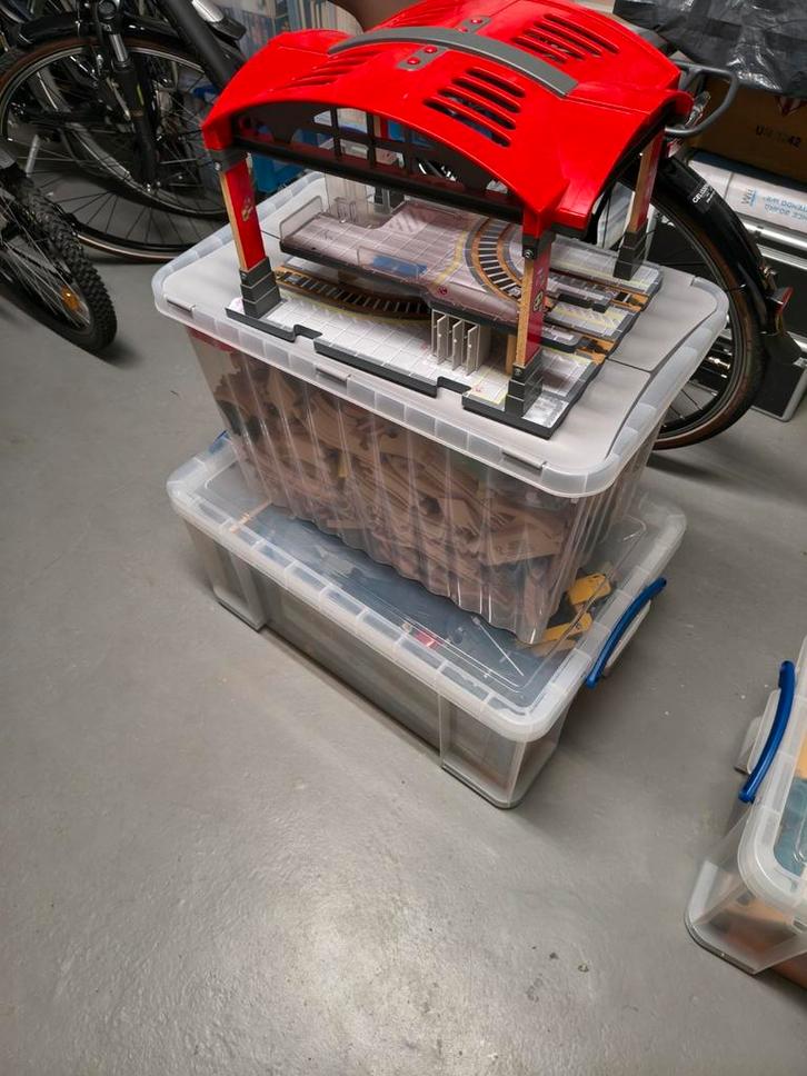 Houten treinsporen en treinen, Kinderen en Baby's, Speelgoed | Speelgoedvoertuigen, Gebruikt, Ophalen