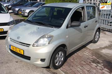 Daihatsu Sirion 2 1.0-12V Premium nieuwe APK! beschikbaar voor biedingen