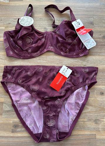 Triumph minimizer setje beugelbh 85D en slip 46  beschikbaar voor biedingen