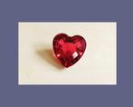 Swarovski Hart Rood met doos echtheids-logo op hart, Ophalen of Verzenden, Zo goed als nieuw, Figuurtje