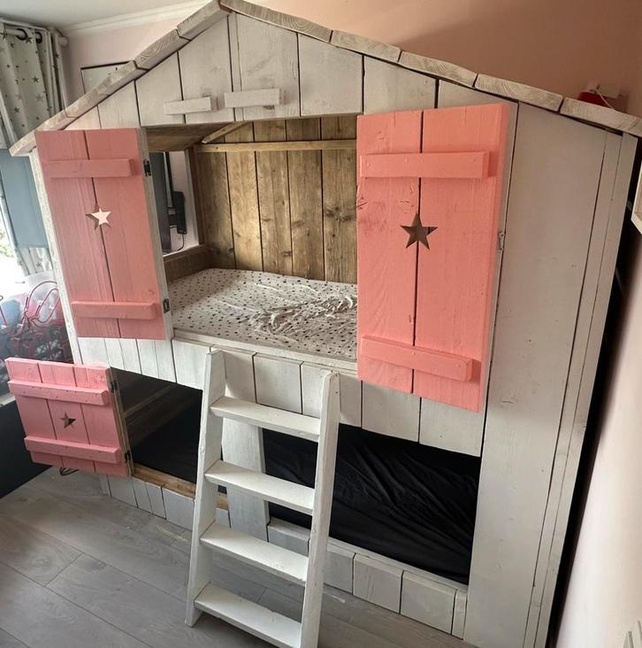 Boomhut bed van steigerhout, Kinderen en Baby's, Kinderkamer | Stapelbedden en Hoogslapers, Zo goed als nieuw, Hoogslaper, Ophalen