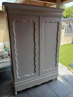 Biedermeier kast, Ophalen