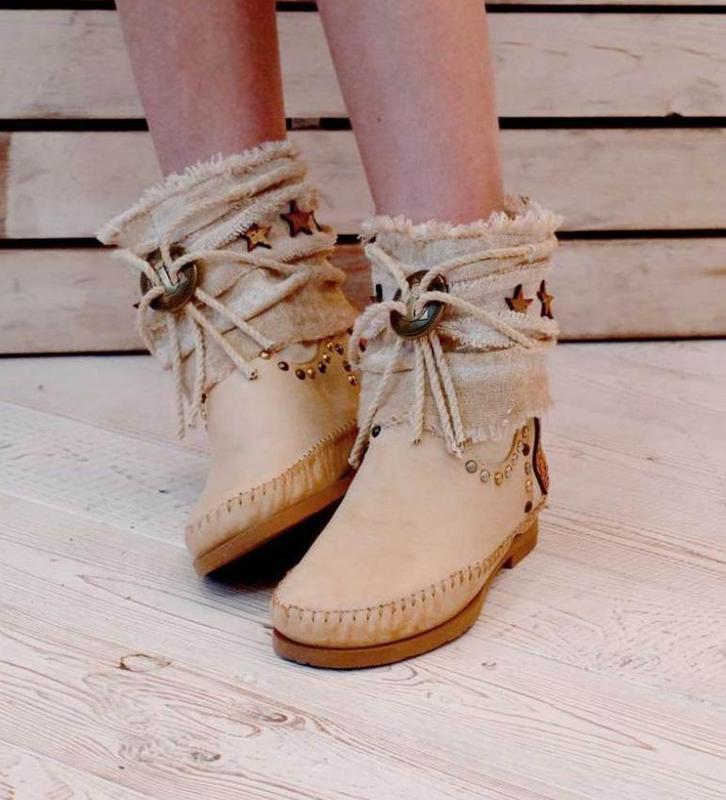 Ibiza festival laarzen maat 41, Kleding | Dames, Schoenen, Gedragen, Lage of Enkellaarzen, Beige, Ophalen of Verzenden