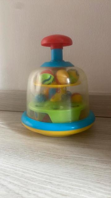 Baby speelgoed ronddraaiend ding met balletjes beschikbaar voor biedingen