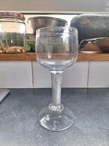 Antiek Engels Glas, 18e Eeuw beschikbaar voor biedingen