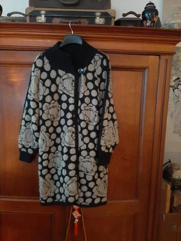 KABRI/Vintage!Prachtige&Heerlijk warme vest-jas past mt L beschikbaar voor biedingen