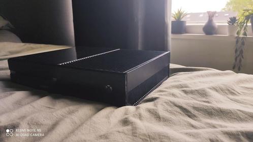 Originele Xbox one Zwart (model 1540), inclusief Controller, Spelcomputers en Games, Spelcomputers | Xbox Original, Gebruikt, Met 1 controller