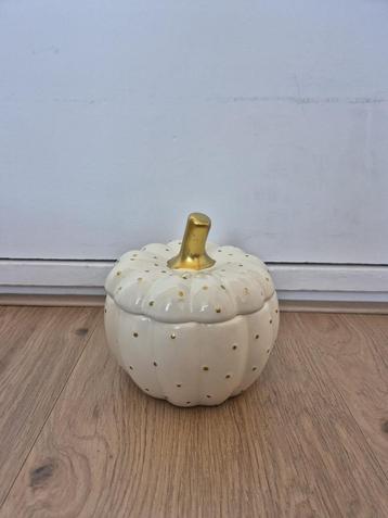 Halloween spullen  beschikbaar voor biedingen