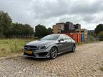 Mercedes-Benz CLA 180 2015 NAP 91497 KM nieuwe apk, Auto's, Mercedes-Benz, Zwart, 4 cilinders, 715 kg, Leder en Stof