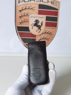 Origineel porsche sleutelhoes van echt leder  

Geschikt, Ophalen of Verzenden, Zo goed als nieuw, Merk