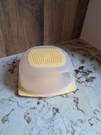 Tupperware kleine kaasdoos, Huis en Inrichting, Keuken | Tupperware, Ophalen of Verzenden, Zo goed als nieuw, Geel, Overige typen