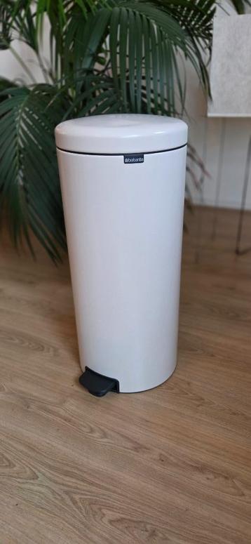 Brabantia prullenbak 30L soft beige  beschikbaar voor biedingen