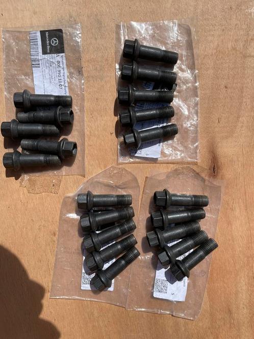 Wielboutenset Mercedes-Benz E-klasse w213, Auto-onderdelen, Ophanging en Onderstel, Mercedes-Benz, Ophalen of Verzenden
