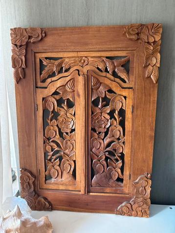 Teak Houten Paneel met Bloemmotieven - Handgesnede Kunstwerk beschikbaar voor biedingen