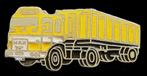 M.A.N. Truck met oplegger pin- geel emaille, Verzamelen, Speldjes, Pins en Buttons, Verzenden, Nieuw, Transport, Speldje of Pin
