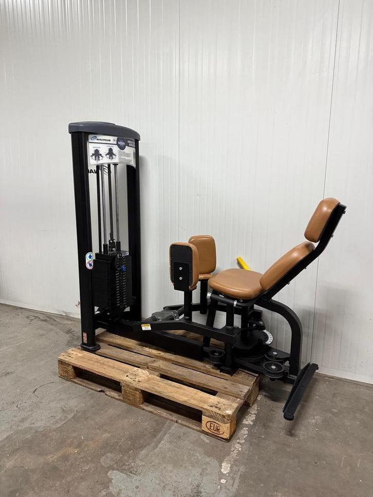 Nautilus nova abductor / adductor abduction / adduction /gym, Sport en Fitness, Fitnessmaterialen, Gebruikt, Overige typen, Armen