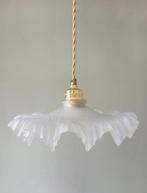 Vintage franse frosted glazen hanglamp in Clichy stijl., Ophalen of Verzenden, Zo goed als nieuw, Glas, Minder dan 50 cm