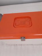 Oranje retro naaibox.curver., Ophalen, Zo goed als nieuw