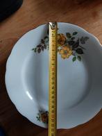 Vintage Borden met Bloemmotief en Gouden Rand, Ophalen