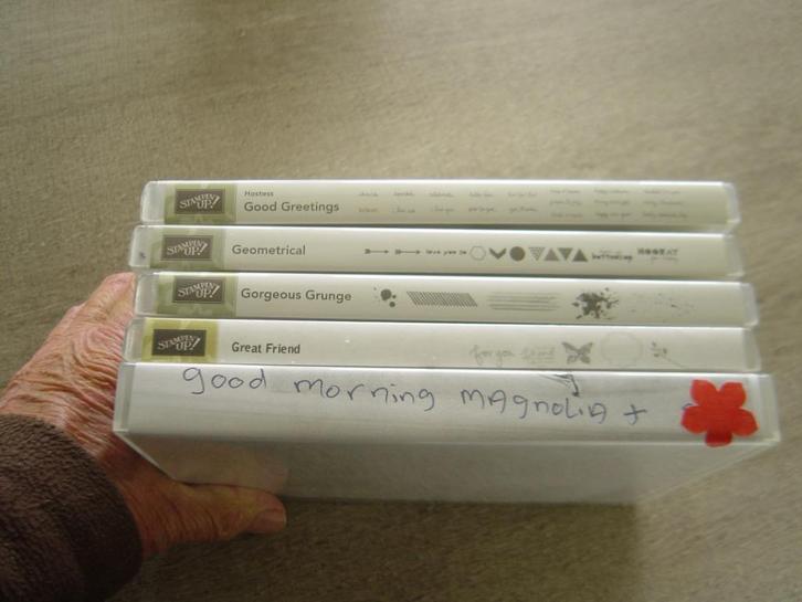 stampin up stempels in doosje, Hobby en Vrije tijd, Stempelen, Zo goed als nieuw, Unmounted stempel, Verzenden