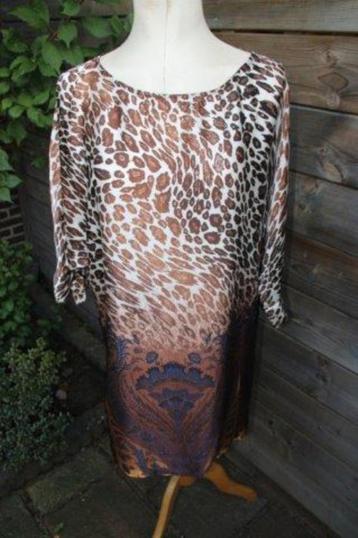 Jurk bruin/ blauw/ ecru Rinascimento mt L Vaste prijs  OPRUI beschikbaar voor biedingen