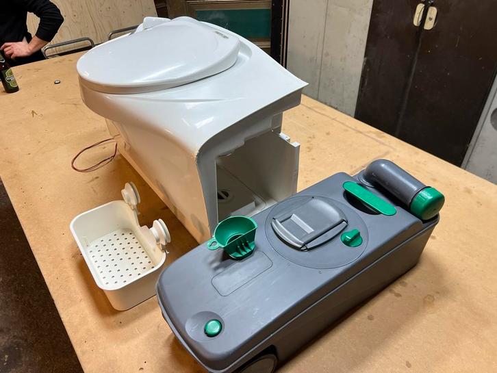 Thetford C-402X Cassettetoilet, Caravans en Kamperen, Caravan accessoires, Gebruikt, Ophalen