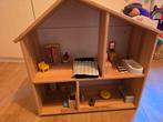 Ikea Flisat poppenhuis met accessoires en poppetjes, Ophalen of Verzenden, Zo goed als nieuw, Poppenhuis