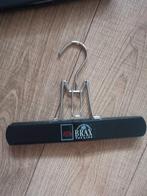 BRAX pantalon kleding hangers, Kleding | Dames, Verzenden, Zo goed als nieuw, Hout, Kinderen en Volwassenen