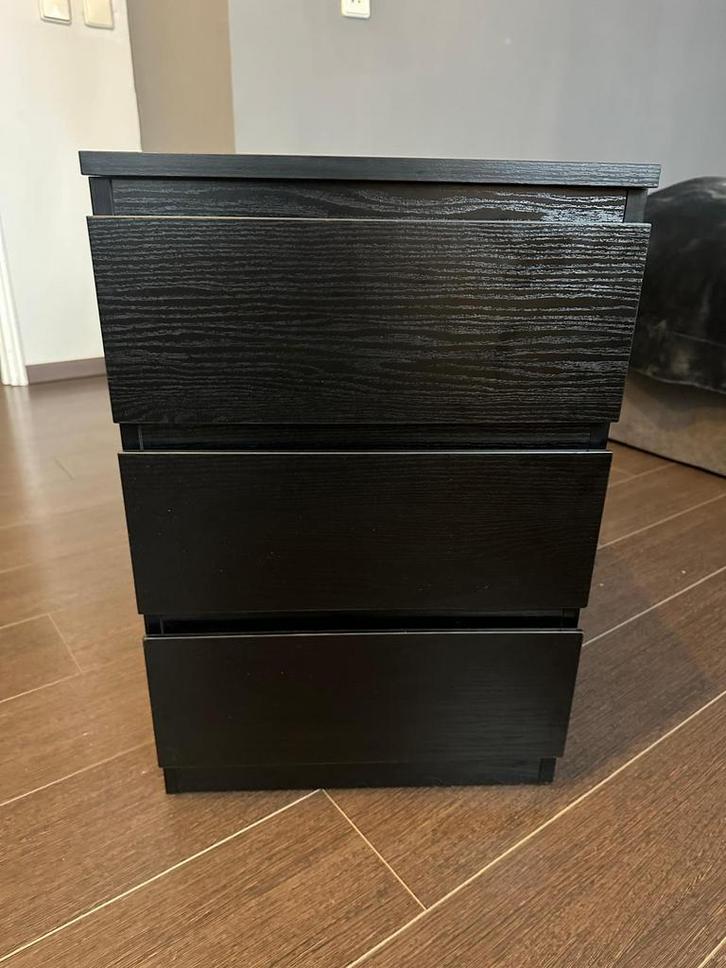 2 Nachtkastjes met stopcontacten – bijna nieuw!, Huis en Inrichting, Kasten | Schoenenkasten, Zo goed als nieuw, Ophalen