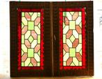 2 Antieke glas in lood ramen met omlijsting / deurtjes hout, Ophalen of Verzenden