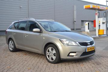 Kia Cee'd 1.4 CVVT X-ecutive bj11 ecc cruise elec pak beschikbaar voor biedingen