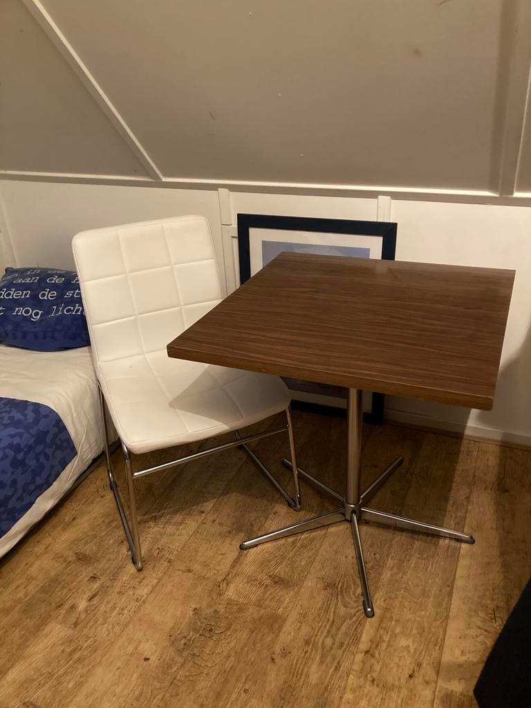 Vintage tafel uit 70 tige jaren, Huis en Inrichting, Tafels | Bijzettafels, Ophalen, Vierkant, 55 tot 75 cm, Zo goed als nieuw