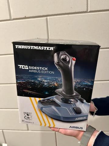 Thrustmaster TCA Sidestick Airbus Edition beschikbaar voor biedingen