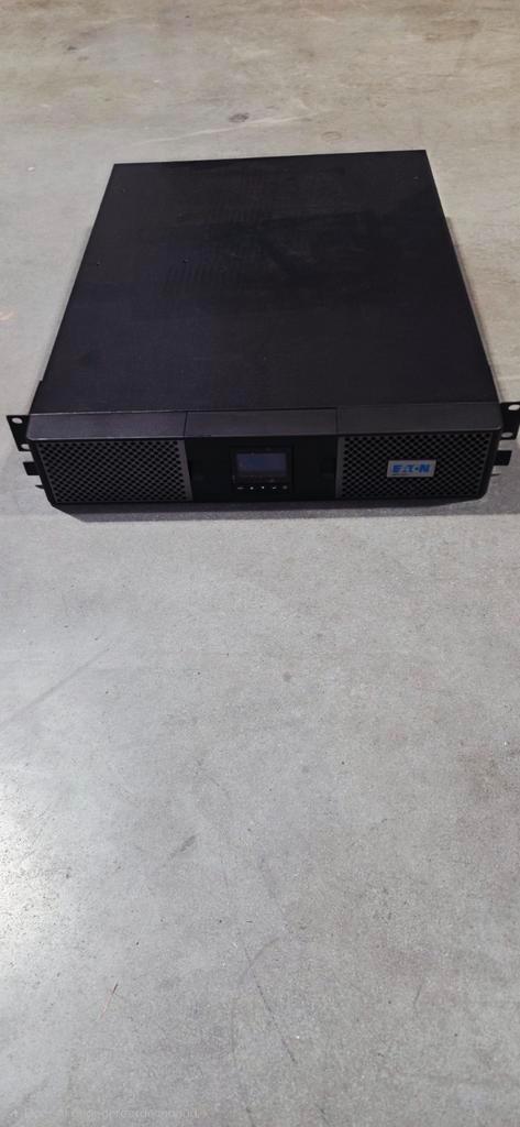 Eaton 9px 2,2 Kva UPS met nieuwe batterijen., Computers en Software, Noodvoedingen (UPS), Ophalen