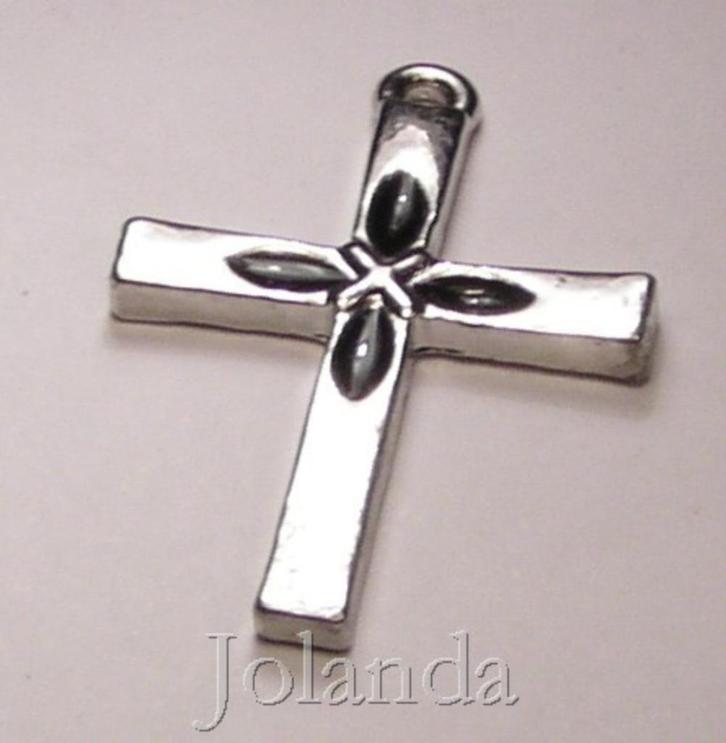 0830 Hanger Zilver Kleurige Metalen Kruis, Hobby en Vrije tijd, Kralen en Sieraden maken, Nieuw, Hanger, Verzenden