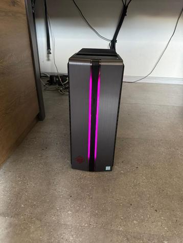 Game PC n zeer goede staat met extra ramgeheugen beschikbaar voor biedingen