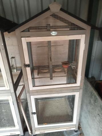 Te Koop; Vogelkooi. beschikbaar voor biedingen