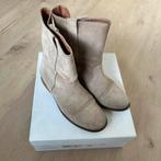 Suede beige laarsjes Anonymous Copenhagen, Kleding | Dames, Schoenen, Anonymous Copenhagen, Beige, Lage of Enkellaarzen, Ophalen of Verzenden