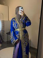 Takshita verhuur, Kleding | Dames, Maat 38/40 (M), Overige typen, Blauw, Ophalen of Verzenden