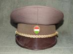 Uniform, platte pet (oud model) Hongaarse Landmacht, Ophalen of Verzenden, Landmacht, Overige gebieden, Helm of Baret