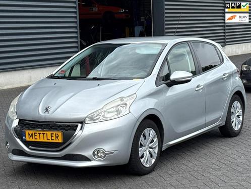 Peugeot 208 1.2 VTi Active, PDC , Navi , Airco, Auto's, Peugeot, Bedrijf, Te koop, ABS, Airbags, Airconditioning, Boordcomputer