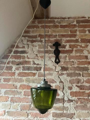 Vintage hanglamp groen glas beschikbaar voor biedingen