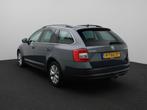 Skoda Octavia Combi 1.0 TSI Greentech Business Edition | HAL, Auto's, Skoda, Te koop, Zilver of Grijs, Benzine, Gebruikt