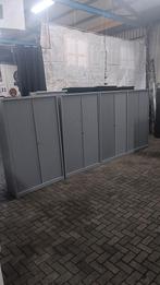 Zeer nette complete metalen roldeurkasten, archiefkasten, Huis en Inrichting, Kasten | Roldeurkasten en Archiefkasten, Nette metalen roldeurkasten archiefkasten