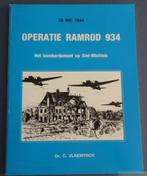 boek Brugge Ramrod bombardement Sint-Michiels Kriegsmarine, Verzenden, Marine, Tweede Wereldoorlog, Gelezen