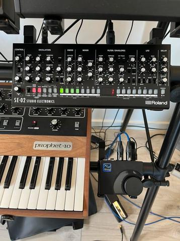 Roland SE-02  beschikbaar voor biedingen