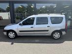 Dacia Logan MCV 1.6 Lauréate 7p., Gebruikt, 4 cilinders, 635 kg, 7 stoelen