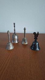 Set van 4 vintage tafelbelletjes, Antiek en Kunst, Antiek | Goud en Zilver, Ophalen of Verzenden, Zilver