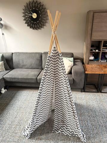 Leuke Kinder Tipi Tent beschikbaar voor biedingen